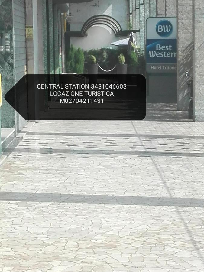 Central Station Rooms Mestre Bagian luar foto