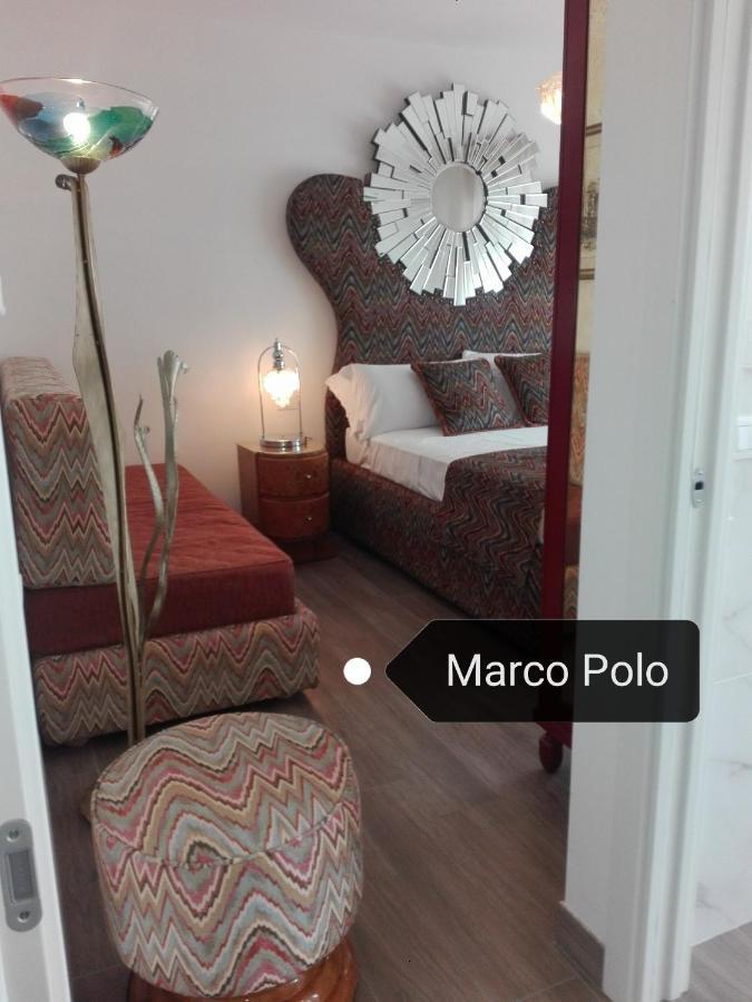 Central Station Rooms Mestre Bagian luar foto