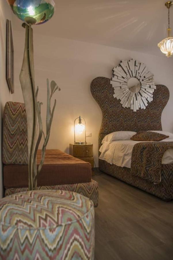 Central Station Rooms Mestre Bagian luar foto